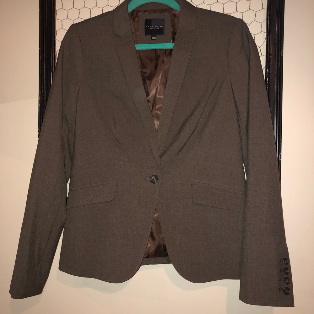 ▫️NWOT▫️Brown Limited Blazer
